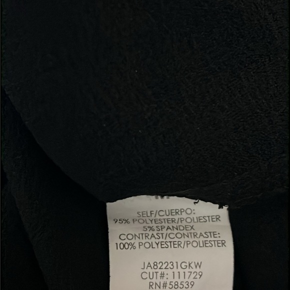 Speechless Black Sleeveless Dress with Pockets - Picture 5 of 5